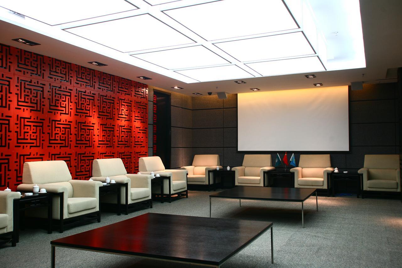 Hotel Xinjiang Yema International Clubhouse Urumqi Esterno foto