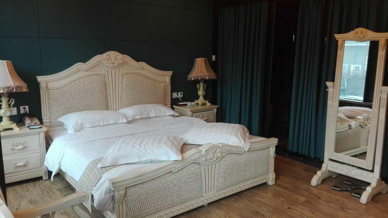 Hotel Xinjiang Yema International Clubhouse Urumqi Esterno foto