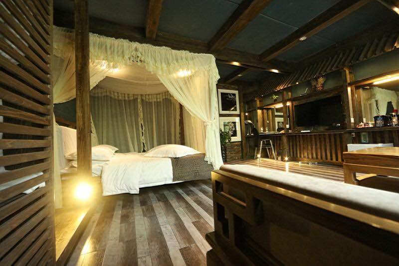 Hotel Xinjiang Yema International Clubhouse Urumqi Esterno foto