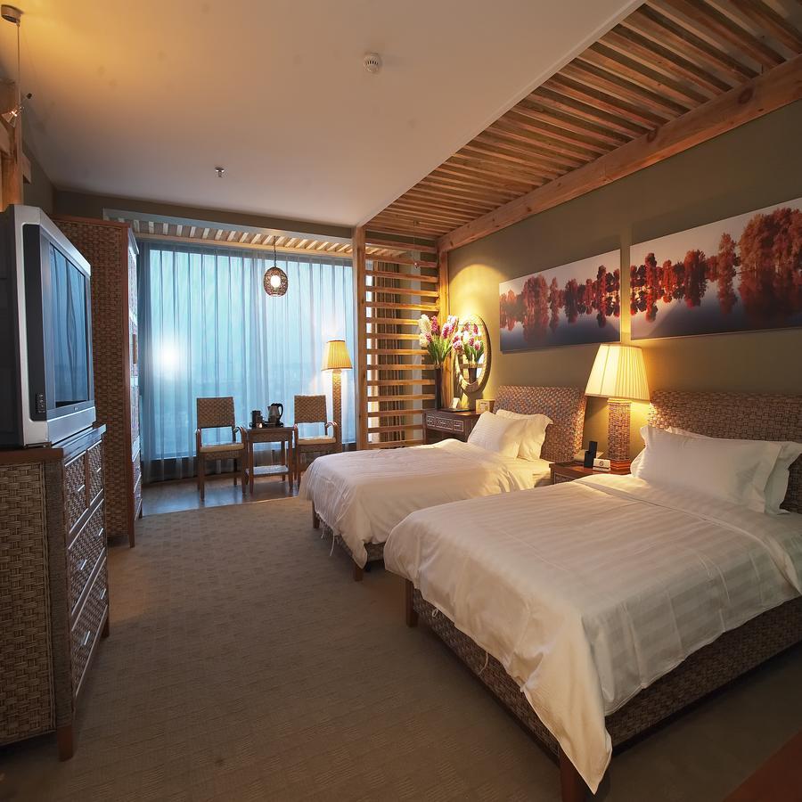 Hotel Xinjiang Yema International Clubhouse Urumqi Esterno foto