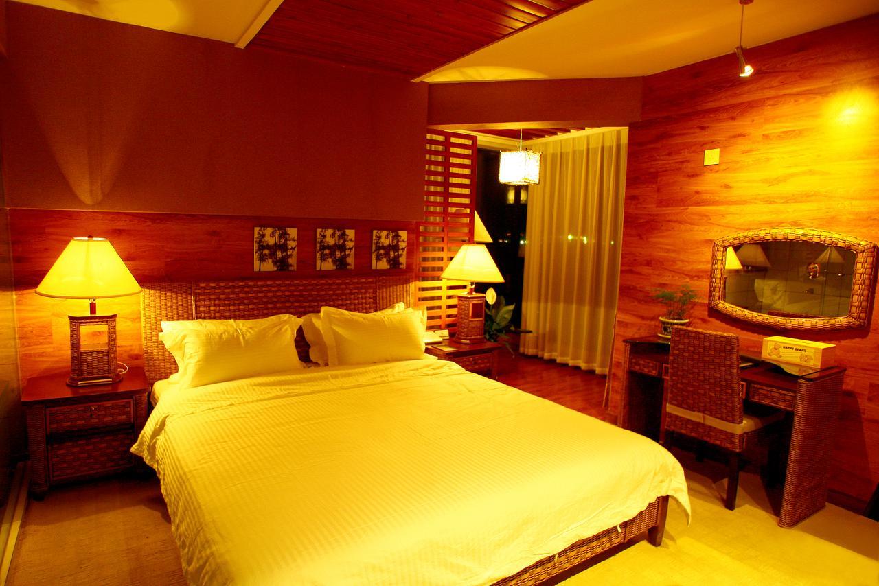 Hotel Xinjiang Yema International Clubhouse Urumqi Esterno foto