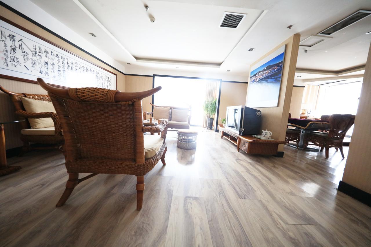 Hotel Xinjiang Yema International Clubhouse Urumqi Esterno foto